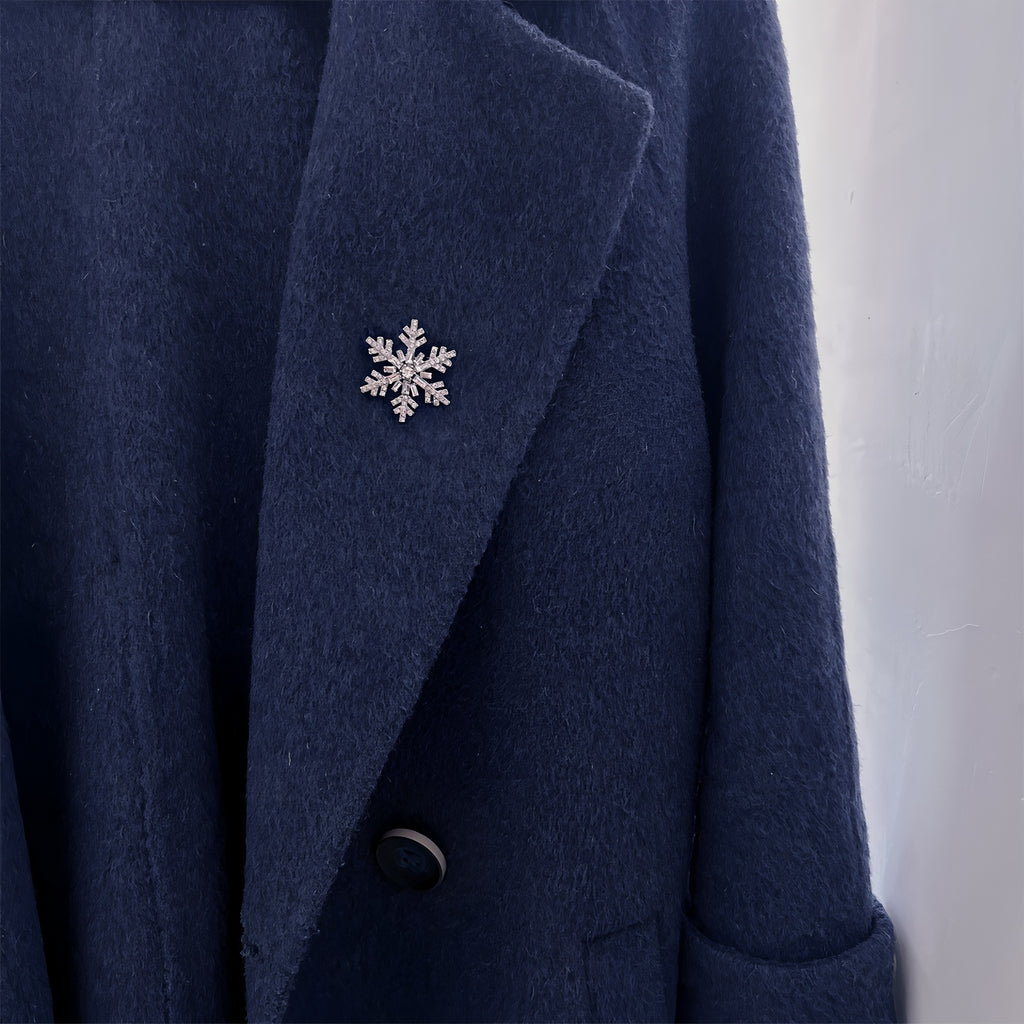 Christmas rhinestone snowflake brooch