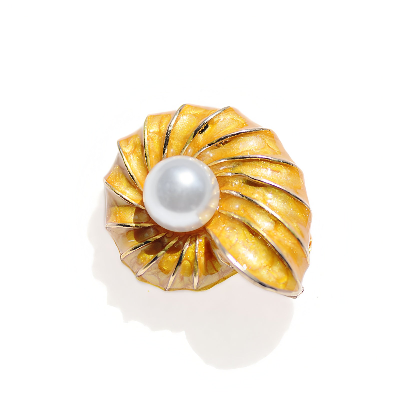 Exquisite Conch Pearl Brooch