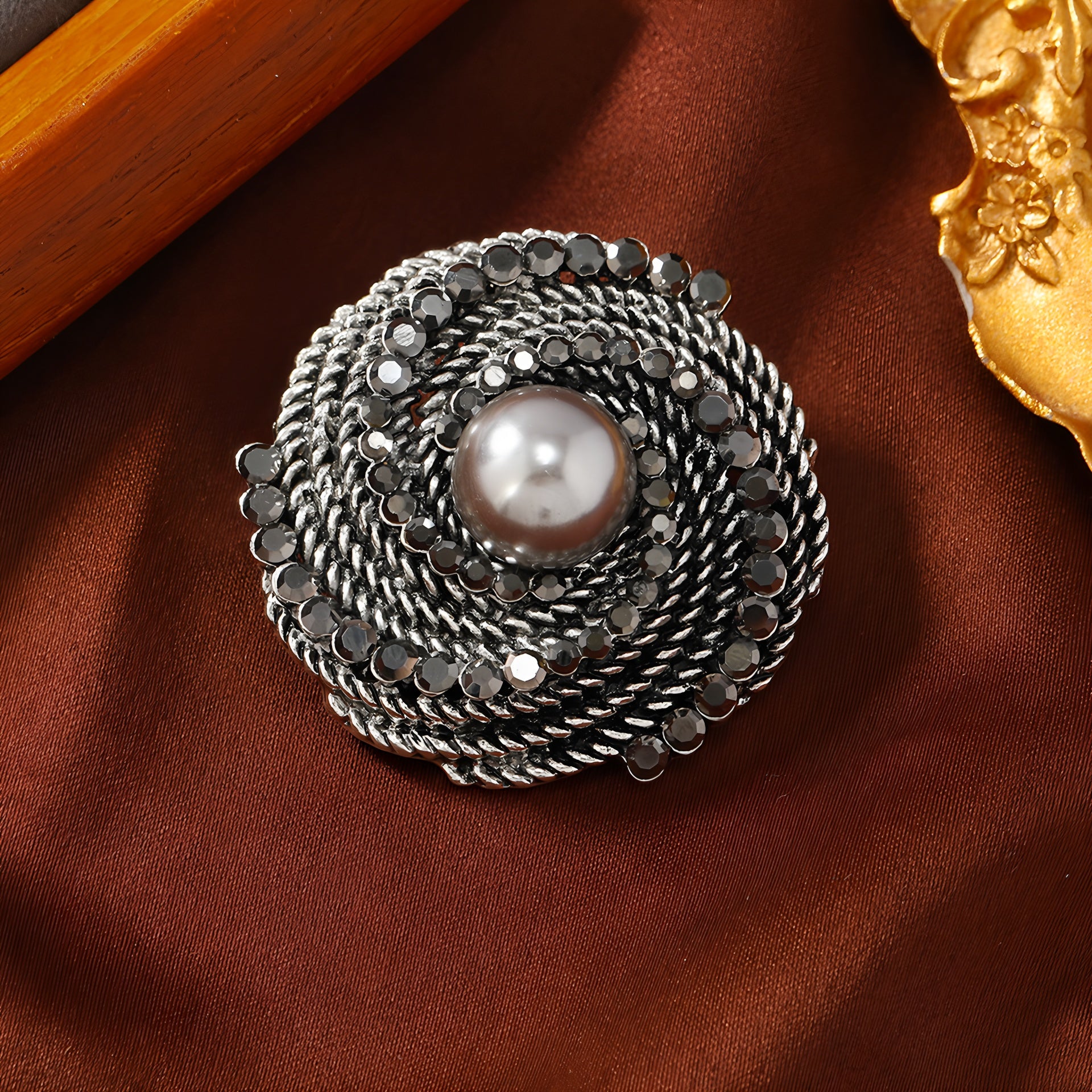 Creative Dark Series Rhinestone Rose Brooch