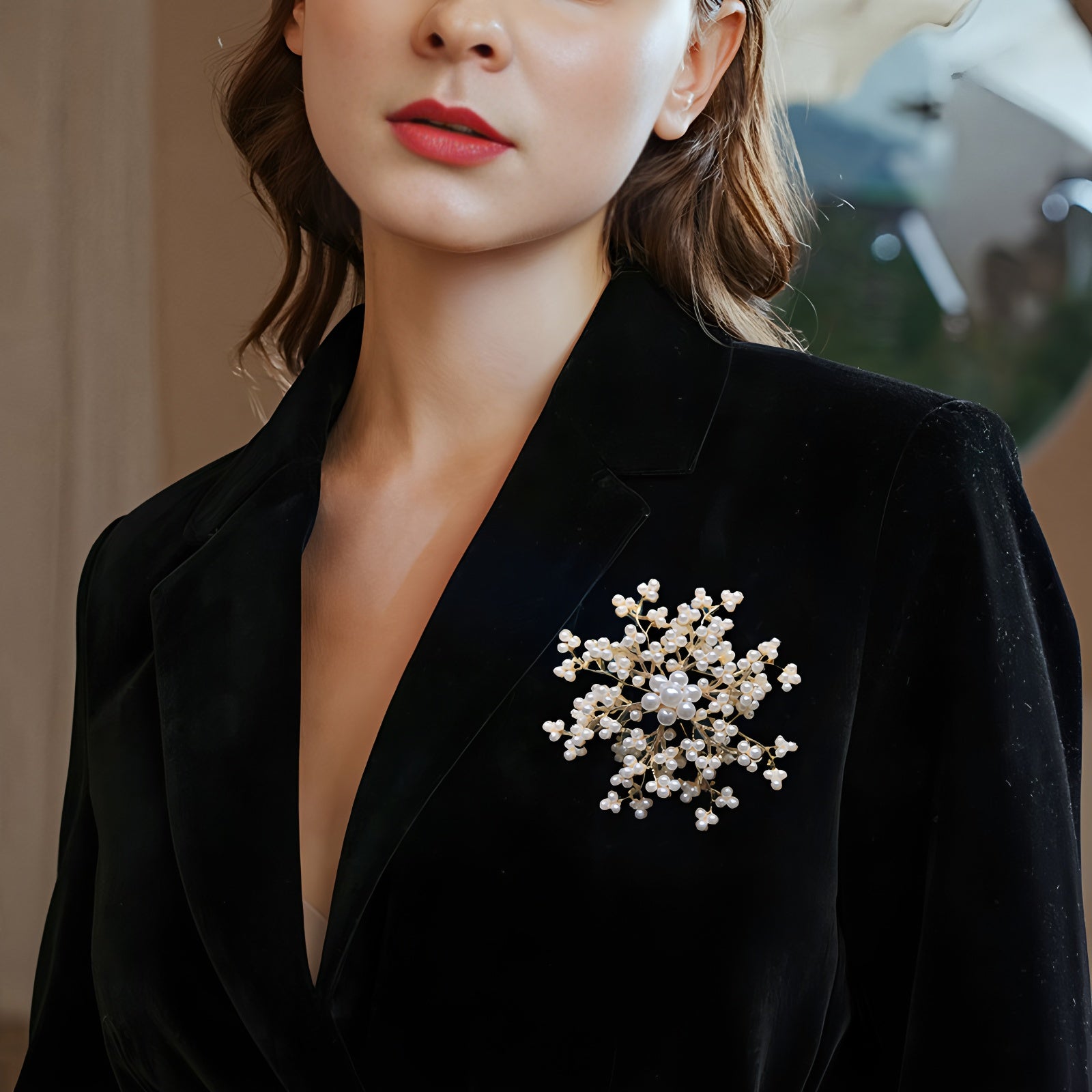 Snowflake Imitation Pearl Brooch