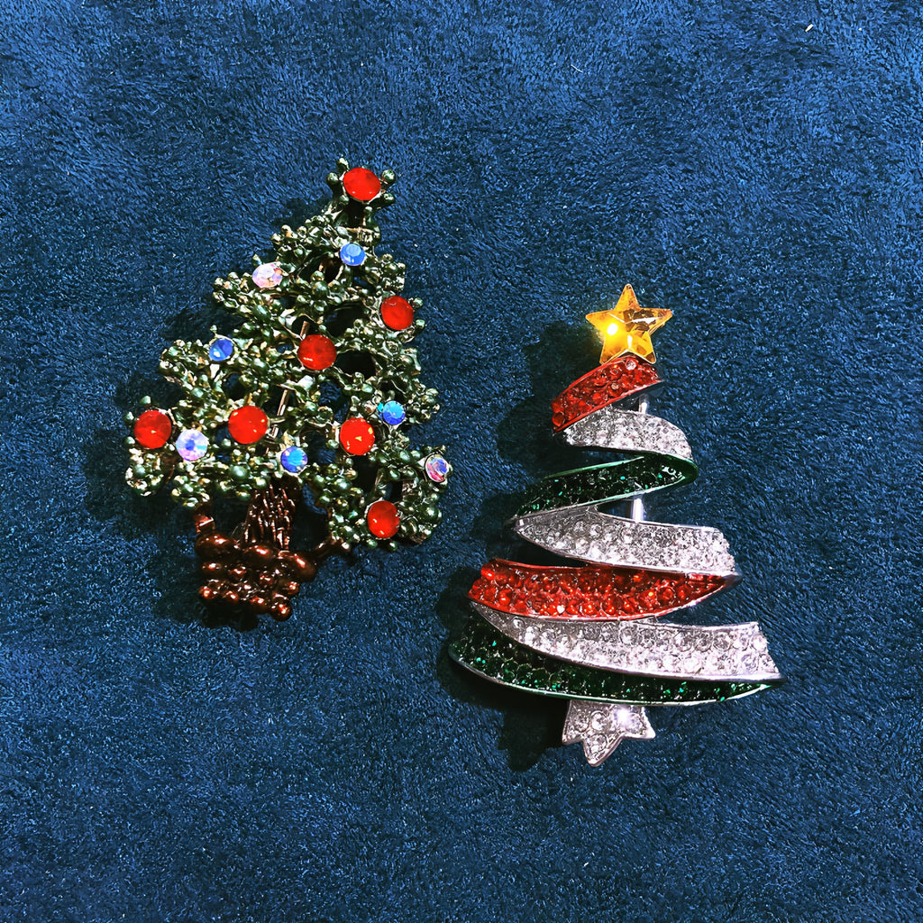 Christmas brooch