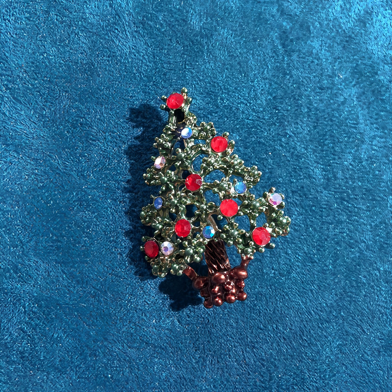 Christmas brooch
